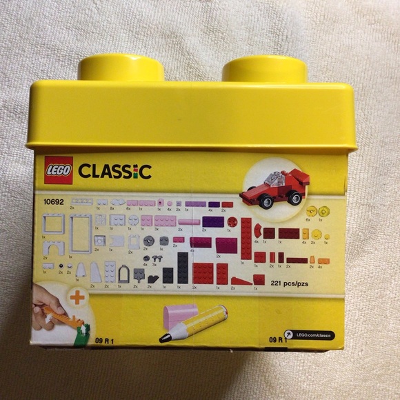 LEGO Classic Creative Bricks 10692 Building Blocks, Learning Toy (221 Pieces) - Picture 3 of 6